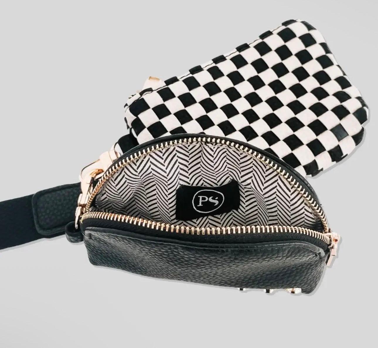Wonderlust Wristlet