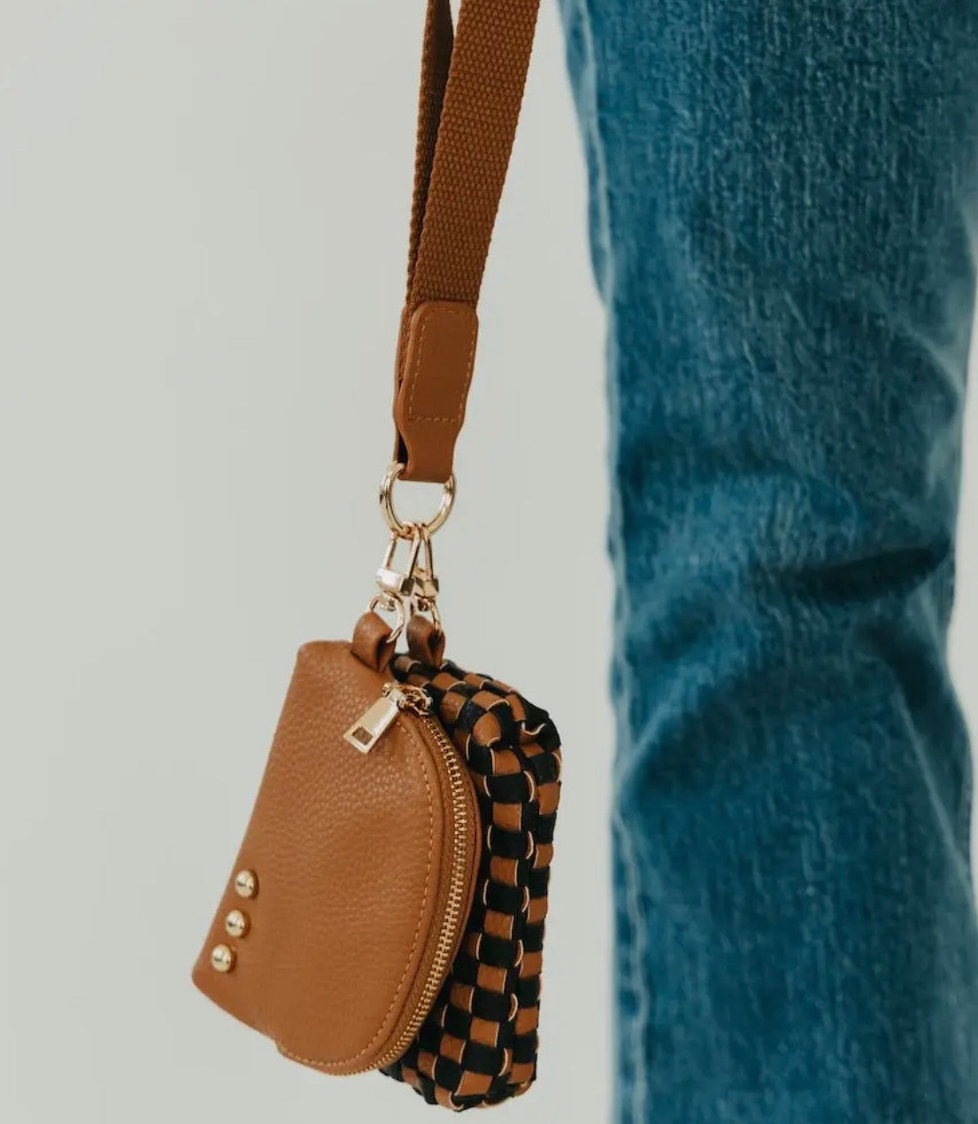 Wonderlust Wristlet