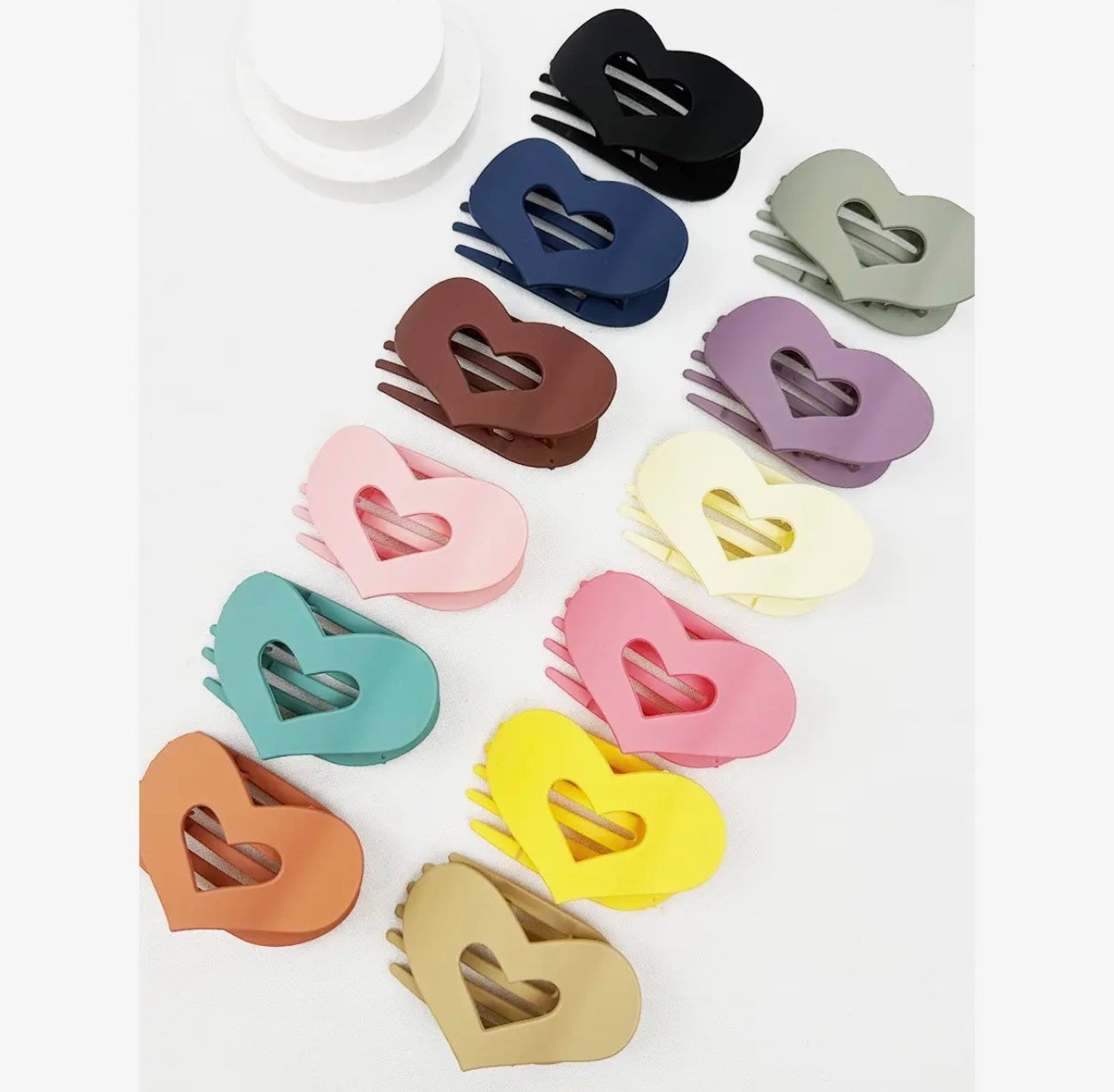 Heart Flat Lay Clip