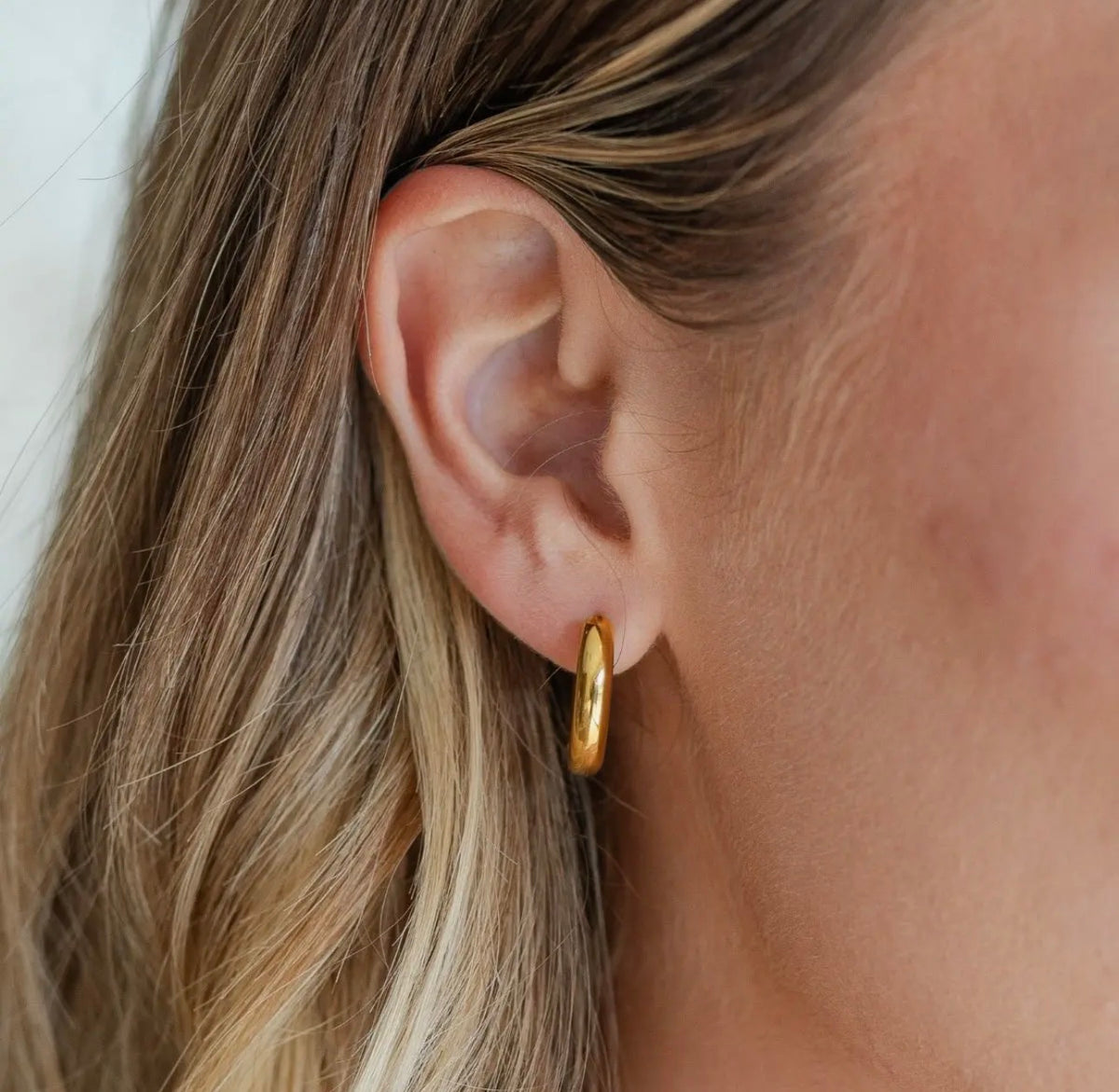 Thick Huggie Hoops