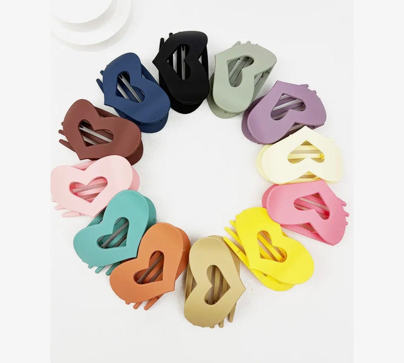 Heart Flat Lay Clip