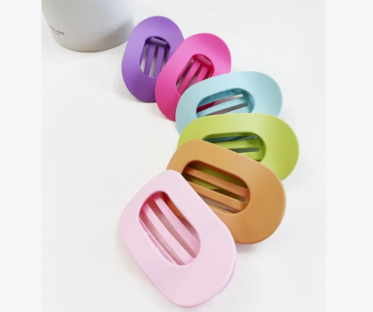 Jumbo Flat Lay Claw Clip