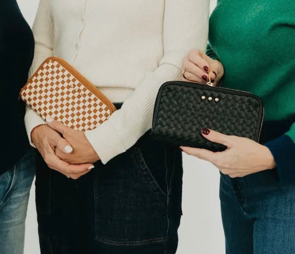Lenny Zip Woven Wallet
