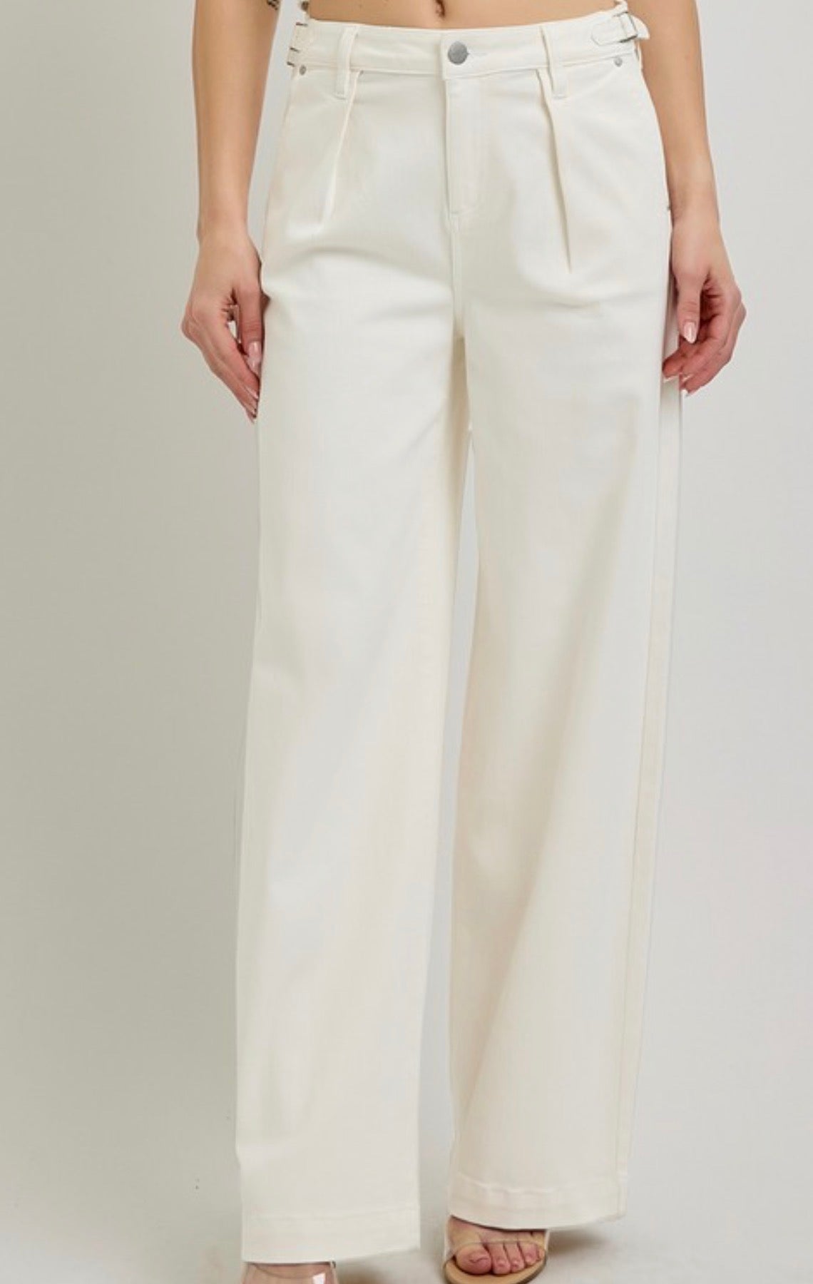Wide Leg Pleated Trouser