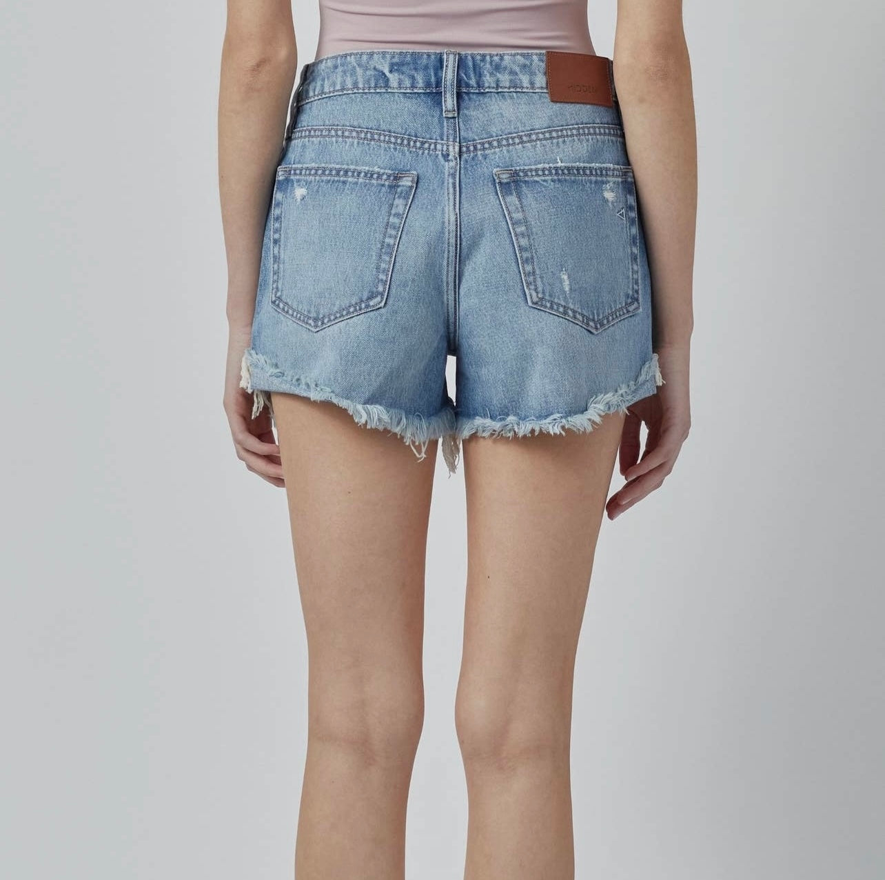 Sofie Mom Short