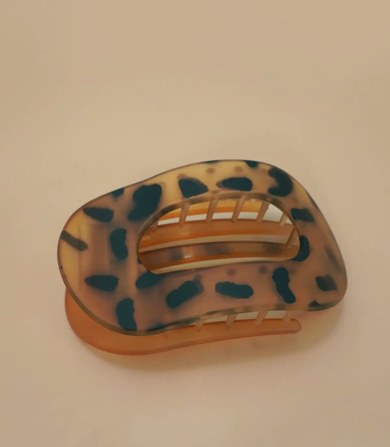 Jumbo Flat Lay Claw Clip