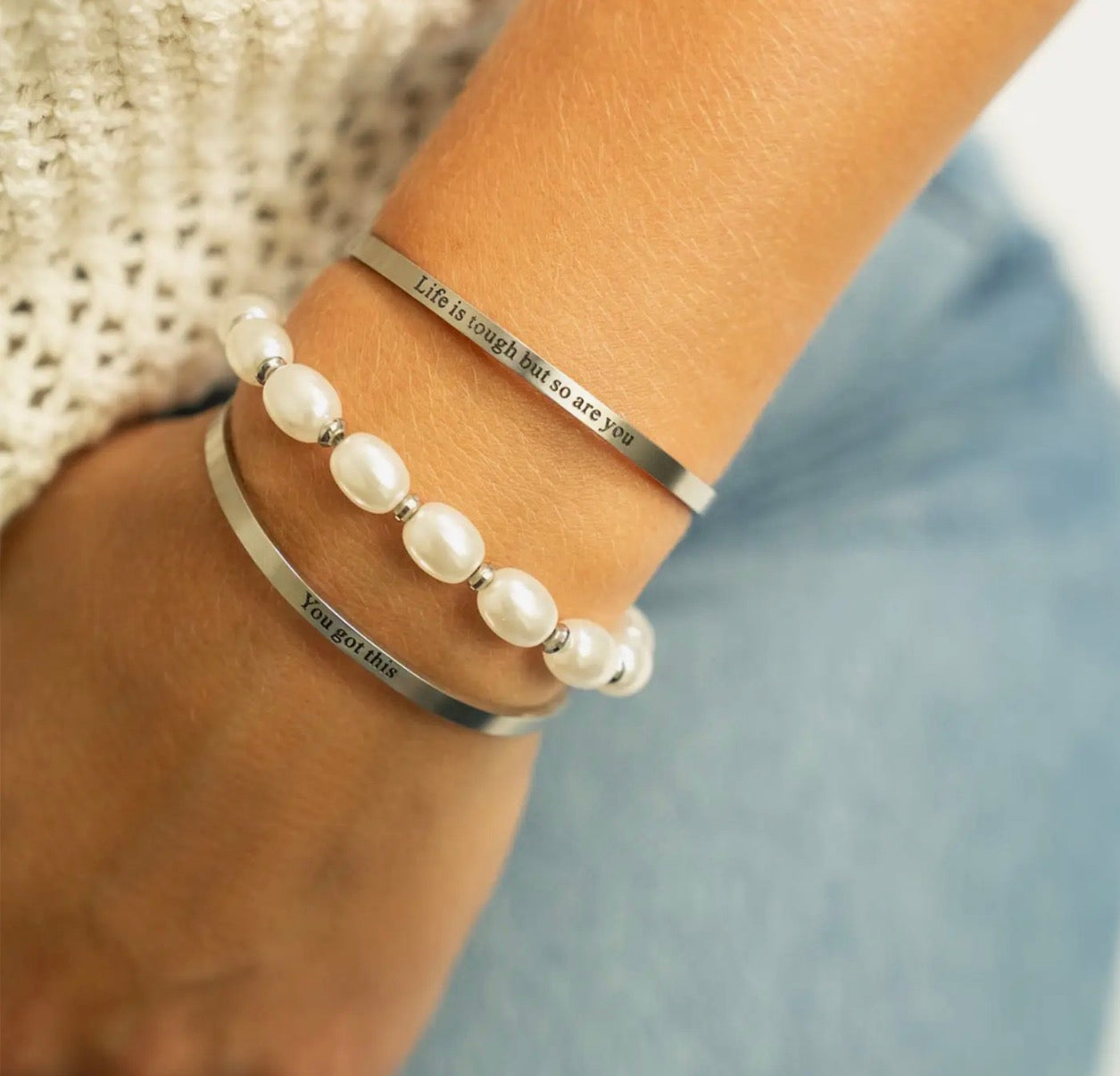Kiska Glass Pearl Bracelet