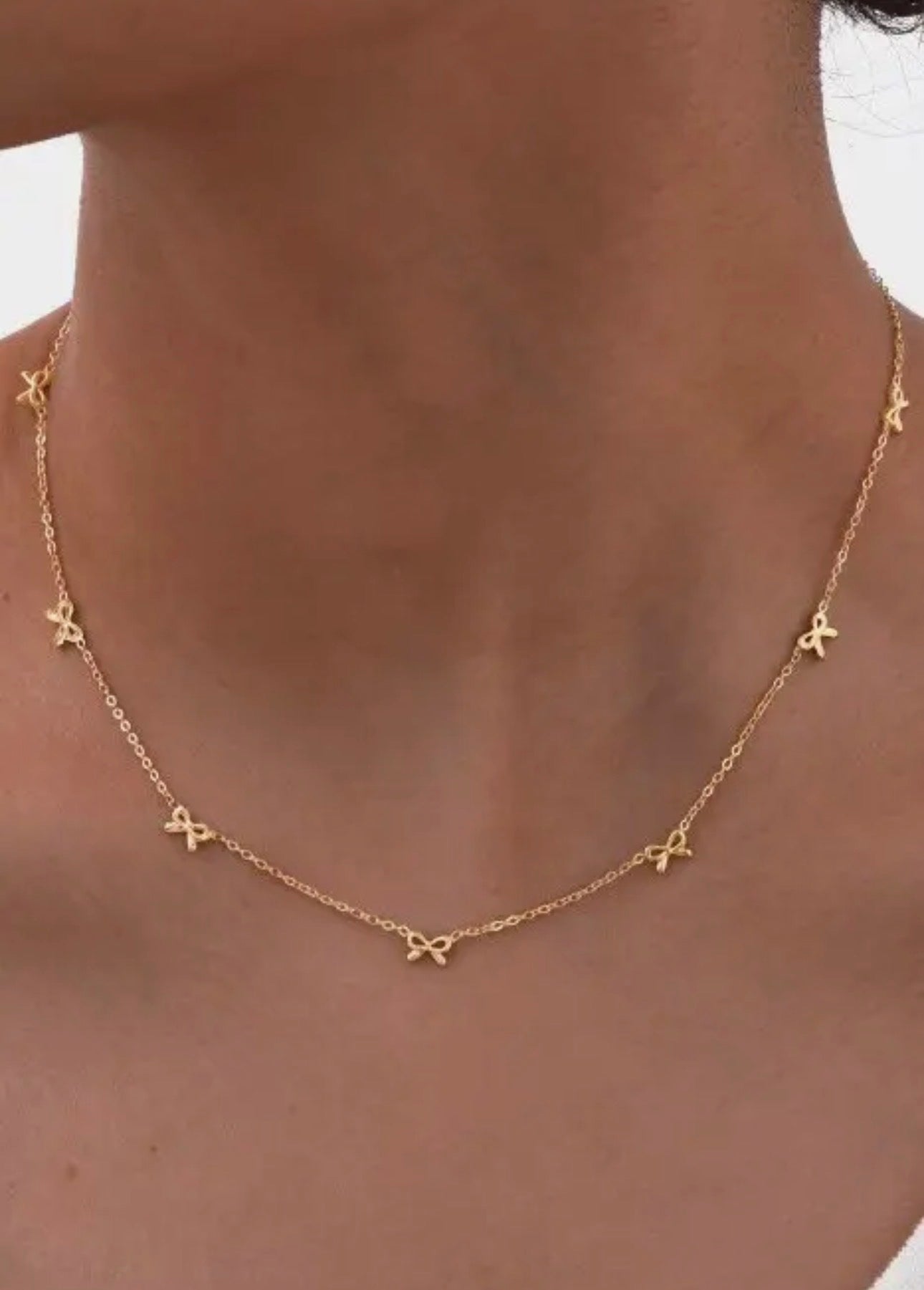 Tiny Bow Necklace