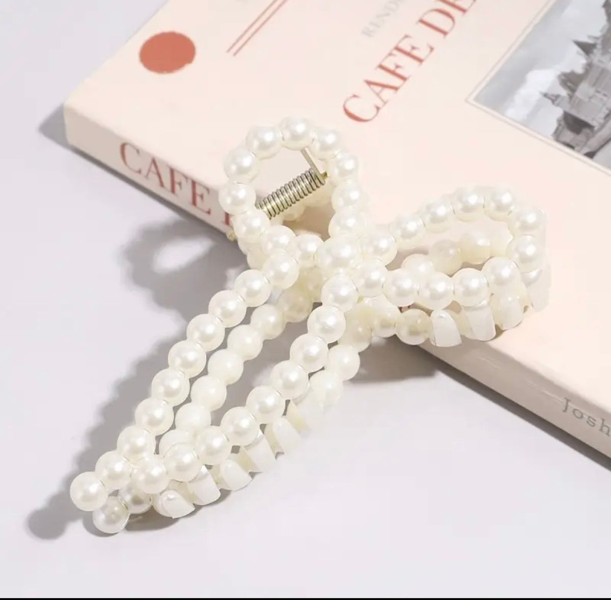 Pearl Bow Hair Clip