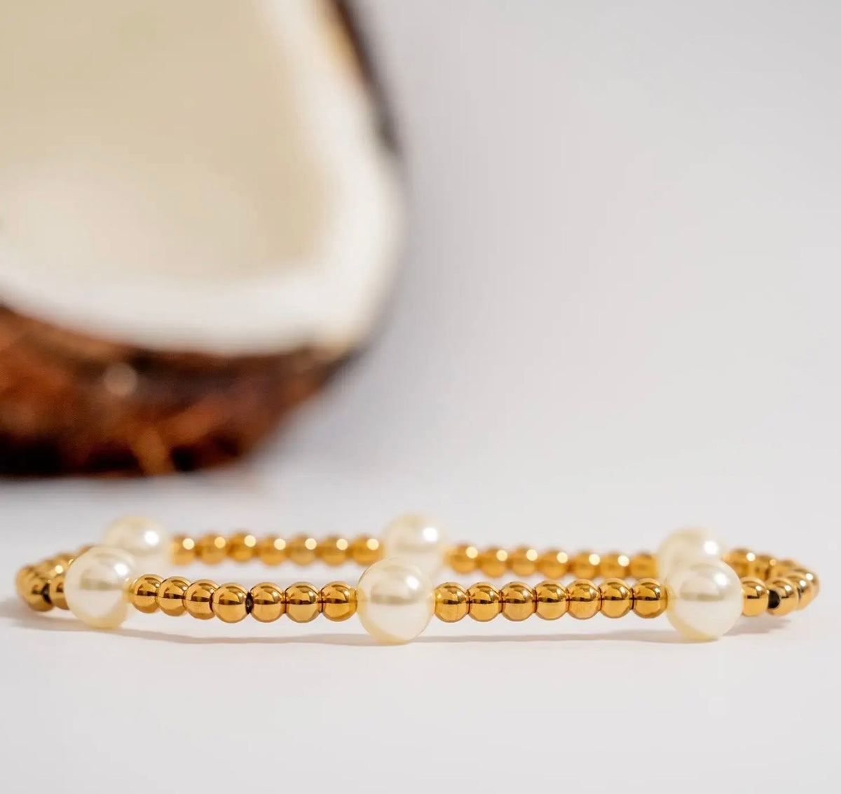 Kiska Glass Pearl Bracelet